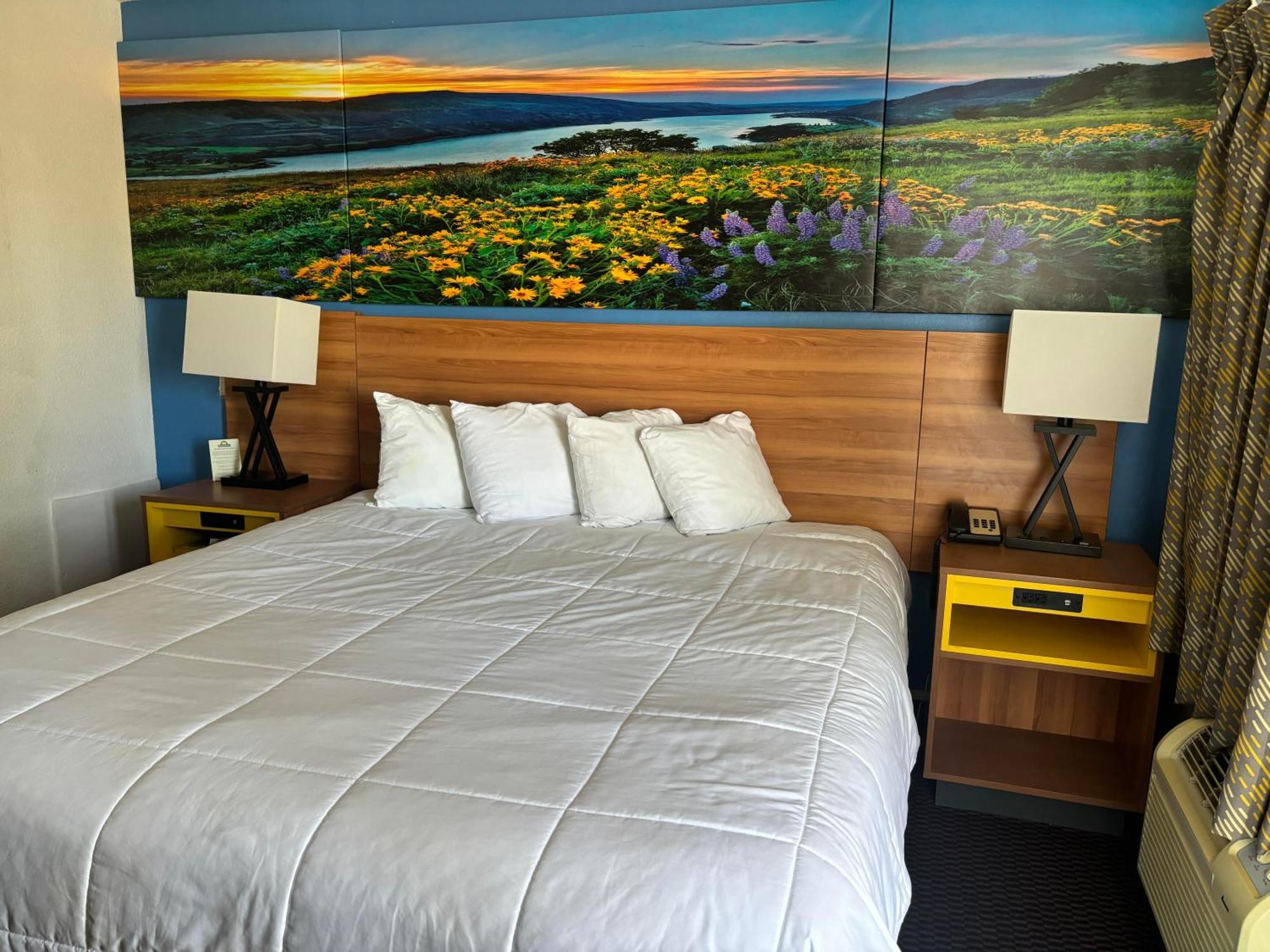 Days Inn & Suites By Wyndham Нидлс Экстерьер фото